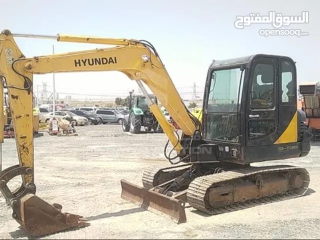 2013 Tracked Excavator Construction Equipments in Abu Dhabi