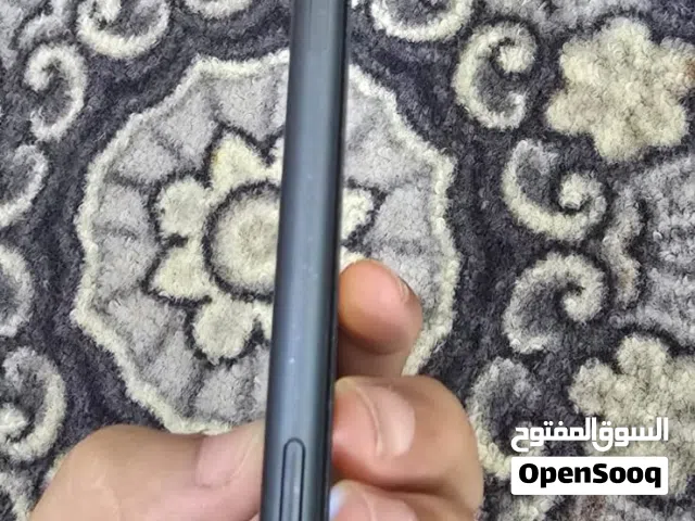 ايفون 11 اموره طيبه ممغير فيه شي 128 جيبي اقبل البدل ب اجدد وازيد