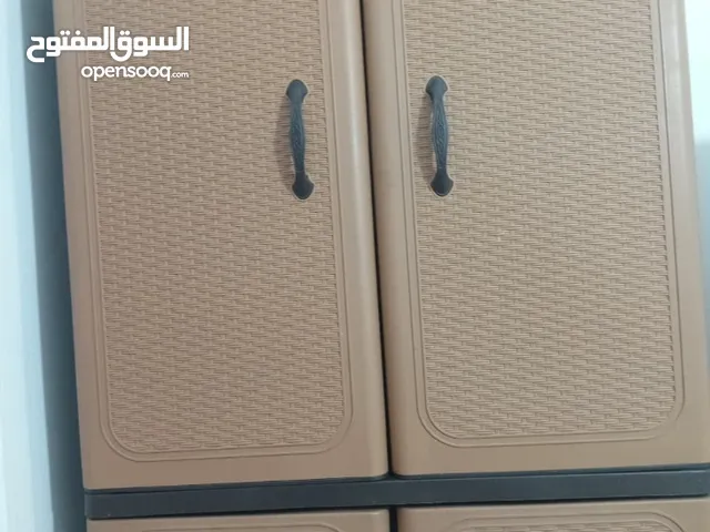 طاوله وخزانه ورف احذيه