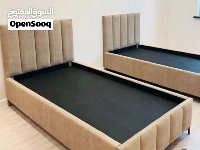 اسره جميع المقاسات والاحجام وممكن تختار اللون اليناسب ديكور غرفتك الدفع بعد الاستلام