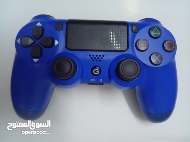 ايد بلاستيشن4 مستعمل ونضيفة