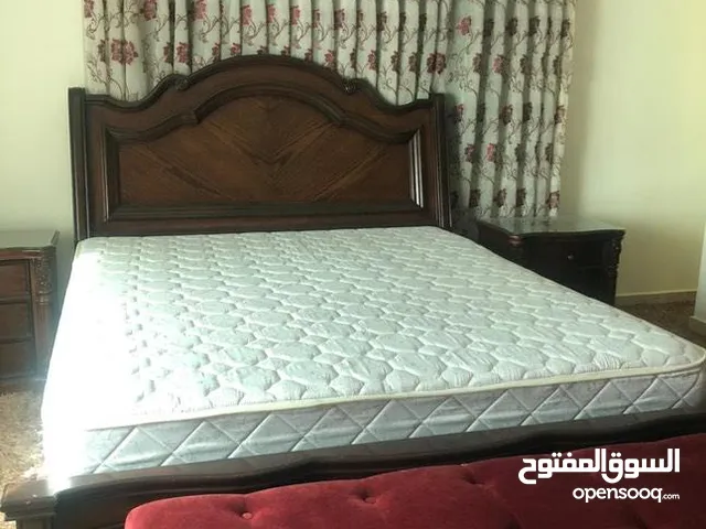 اثاث مستعمل بحال الوكاله استعمال سنة فقط