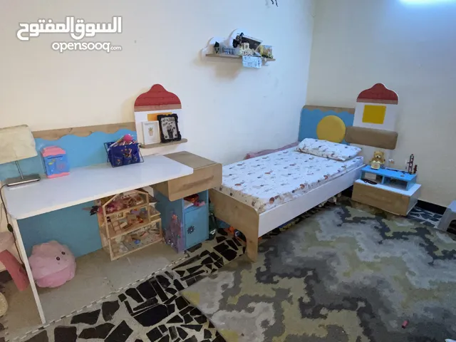 سرير+مكتب (غرفة اطفال)