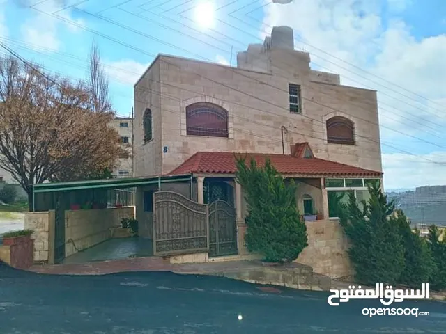 380 m2 4 Bedrooms Villa for Sale in Amman Tabarboor