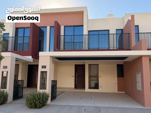NEW LUXURY VILLA IN AL MOUJ FOR RENT
