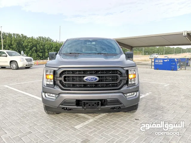 Ford F-150 XLT Sport - 2022 - Grey