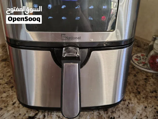 قلايه هوايئة للبيع 10 لتر بحاله ممتازة نوع b national ماتور نحاس بقوة 1800واط نظام التسخين السريع