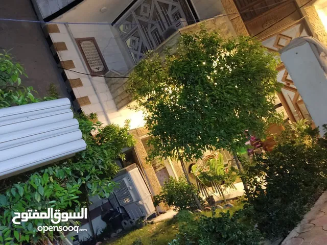 200 m2 4 Bedrooms Villa for Sale in Baghdad Iskan