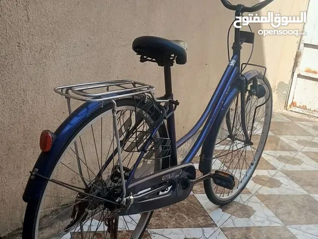 بايسكل سياحي للبيع مستعمل قليل ب 100وبي مجال