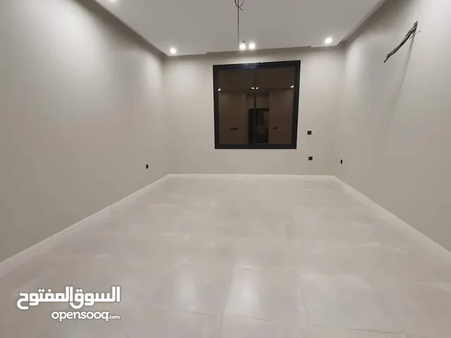 165 m2 3 Bedrooms Apartments for Rent in Al Riyadh Al Quds