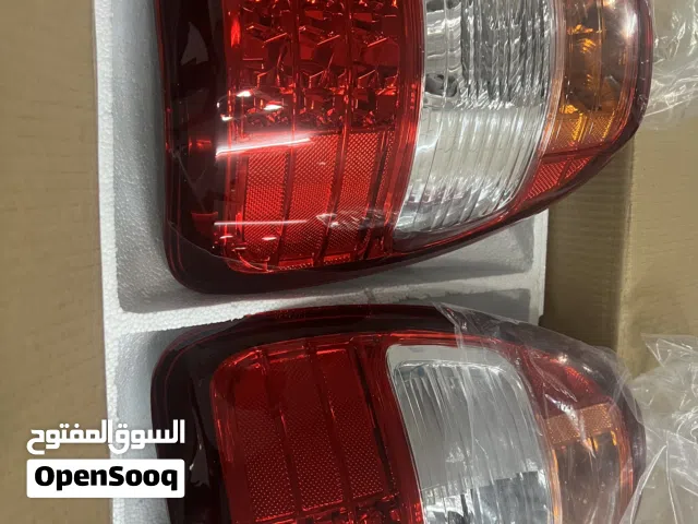 للبيع اصطبات استيشن كامله خلفية من موديل 2003 لين 2006