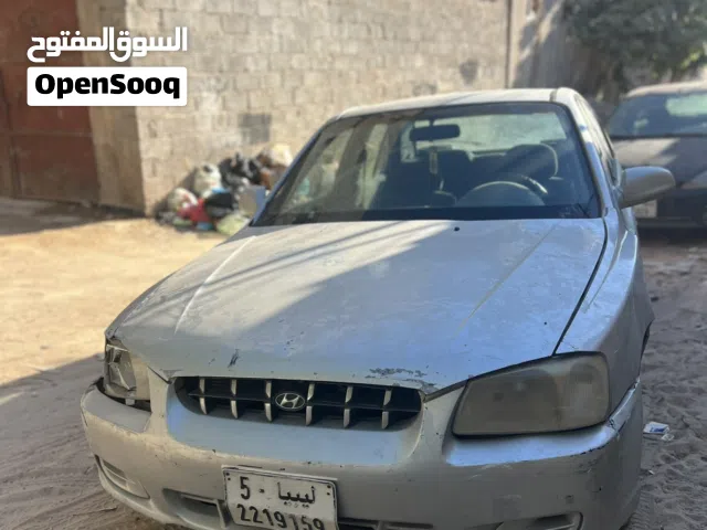 2004 هيونداي فيرنا EX
