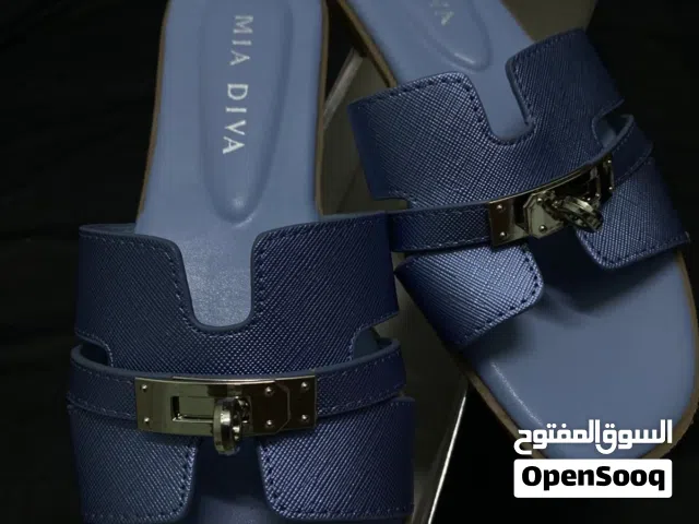 نعال نسائيه غير مستخدمه ابدا مقاس 37 نظيفه ومريحه