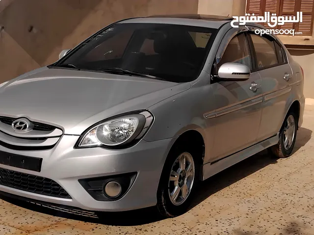 Used Hyundai Verna in Tripoli