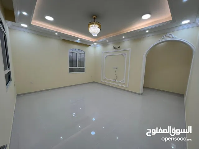 470 m2 More than 6 bedrooms Villa for Sale in Dhofar Salala