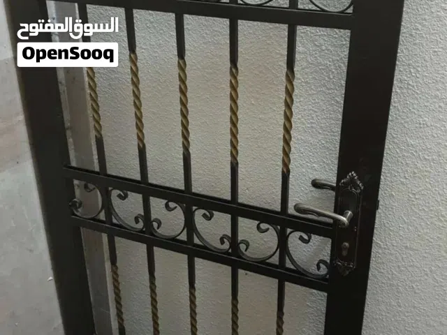 باب حماية حديد