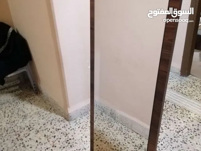 مرأيا عامودية للبيع