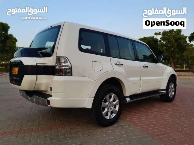 2020 ميتسوبيشي باجيرو GLS