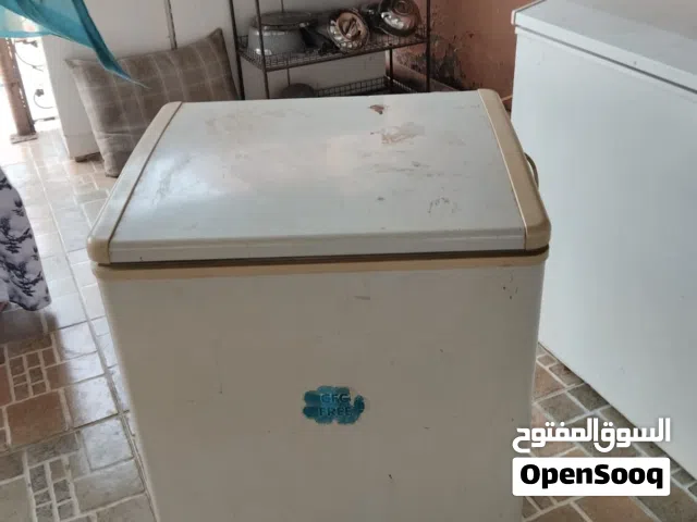 ثلاجة فريزر