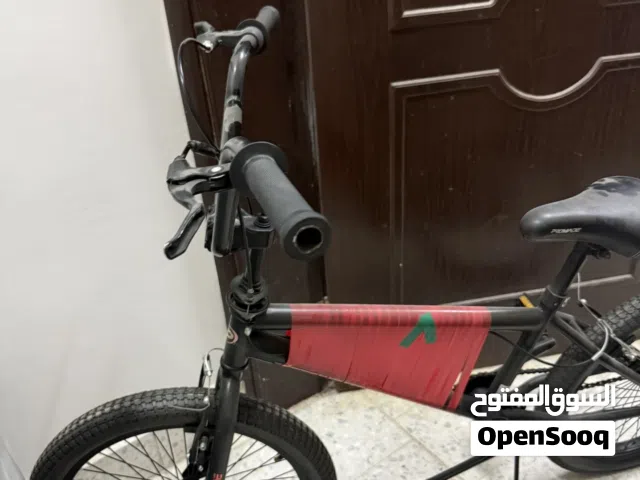 جديد كان مخزن محد مشى فيه بس حطو التيب وينشال حق الرياضه حجمه شوي كبير