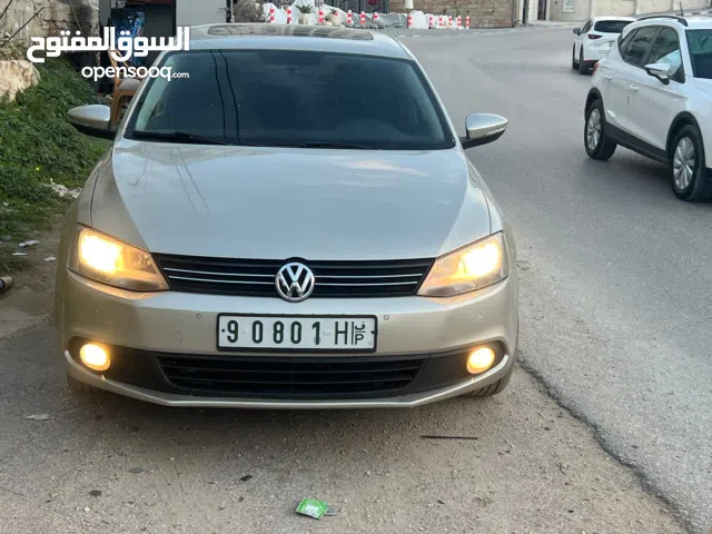 جيتا 2012 بحالة ممتاز للبيع