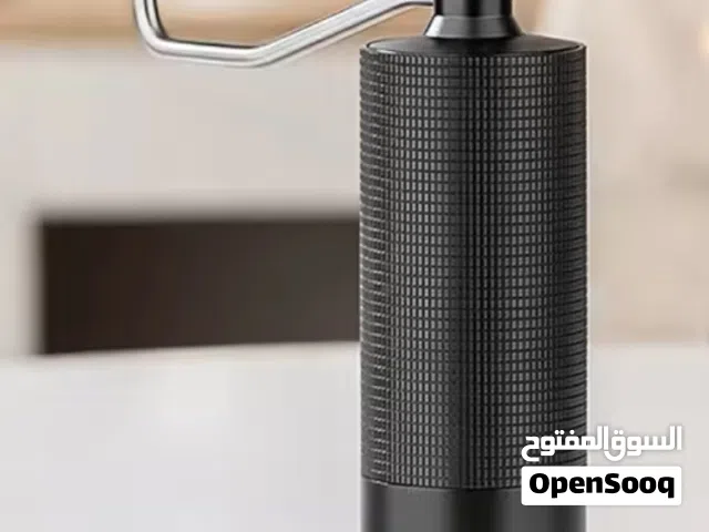 طاحونة يدوية