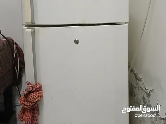 refrigerator used