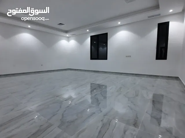 400 m2 5 Bedrooms Apartments for Rent in Mubarak Al-Kabeer Abu Ftaira