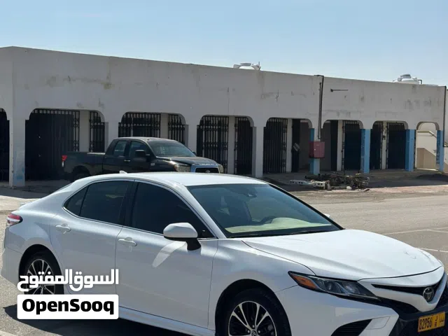 2020 Toyota Camry SE
