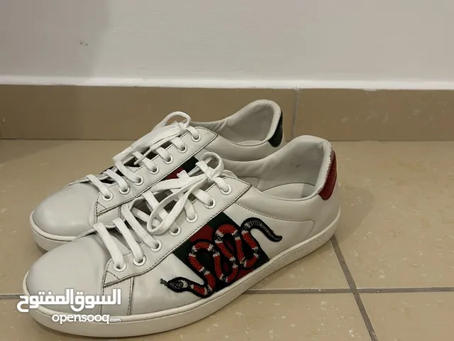 Gucci Leather Sneakers - Gucci Snake Design