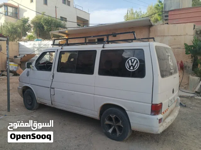 Used Volkswagen Transporter in Hebron