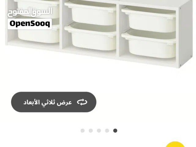 مكتبه معلقه بها 6 بوكس بلاستيك من ايكيا لون ابيض