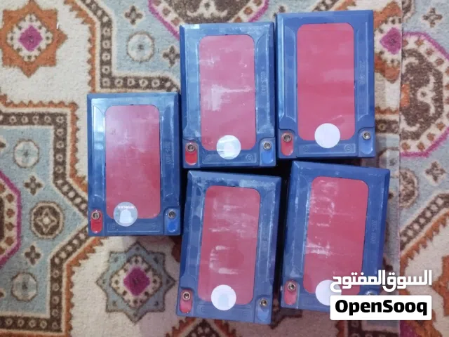 بطاريات دراجه r9