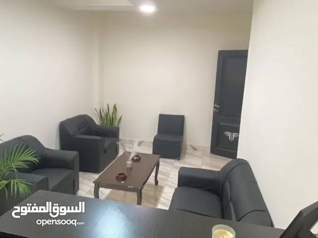 اثاث مكتبي للبيع بحال الوكاله