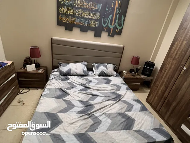 Bed set wooden color