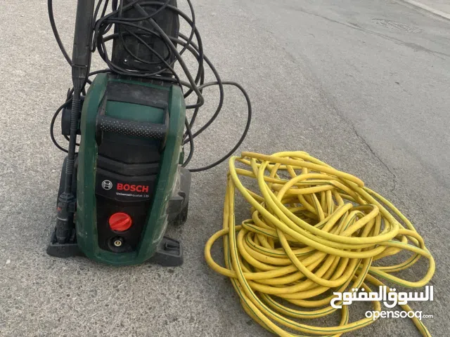 برشر مياه وماكينه دخان للحشرات الطائره وسلم