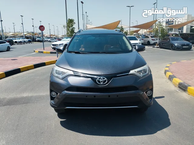 Toyota RAV 4 2016 in Sharjah