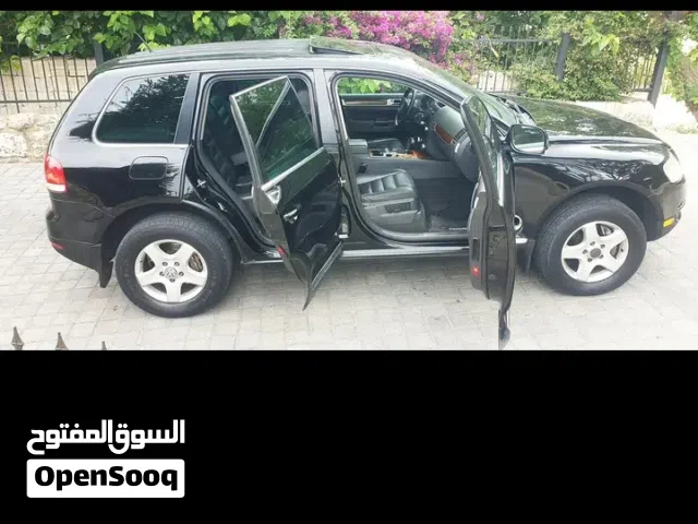 2008 Volkswagen Touareg Standard