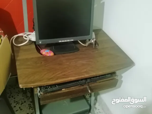 كمبيوتر وكمبيوتر