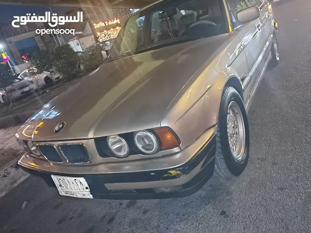 BMW 525 موديل 1991