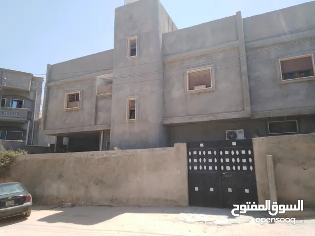 175m2 2 Bedrooms Townhouse for Sale in Tripoli Souq Al-Juma'a