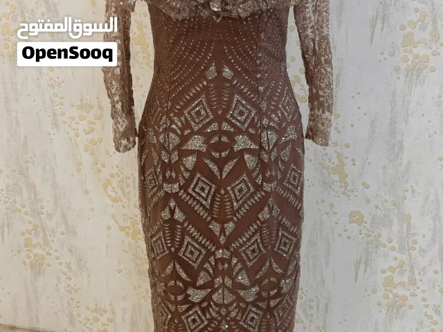 فستان جديد