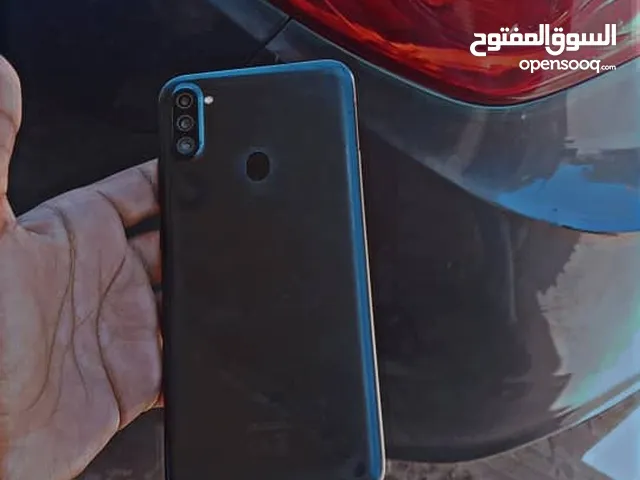 Samsung LCD 30 inch TV in Tripoli