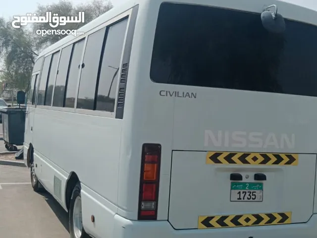 Bus - Van Nissan in Al Ain