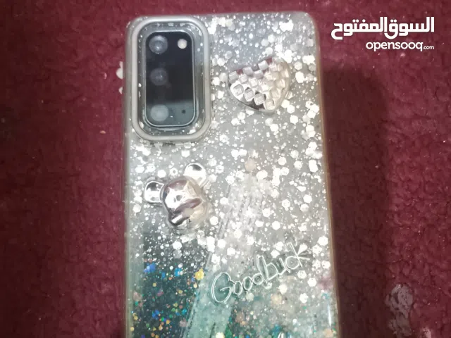 ابحث عن شاشه S20 5G  وكاله مستخدمه نضيييفه بدون خطووووط
