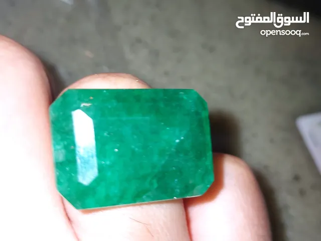 زمرد كولومبي طبيعي فاخر