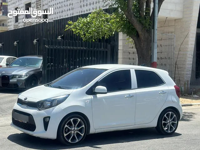 كيا بيكانتو2020 ترخيص 2019 فل اضافات ماعدا فتحة السقف