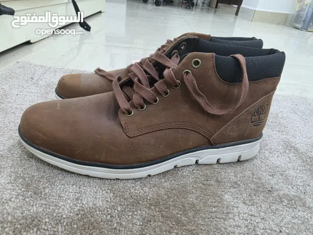 للبيع جوتي تمبرلاند نظيف جدا بدون كرتون