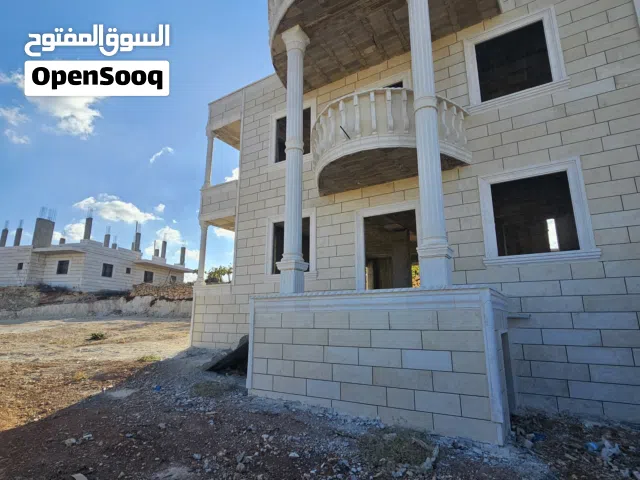 110 m2 More than 6 bedrooms Villa for Sale in Bethlehem Beit Fajar