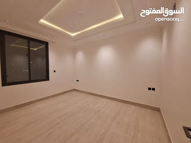 شقة للايجار الرياض حي العقيق مكونة من غرفة نوم ومطبخ ودورت مياه